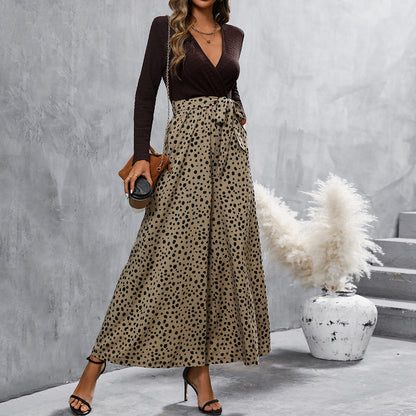 Elegant long sleeved V-neck top and wide leg pants