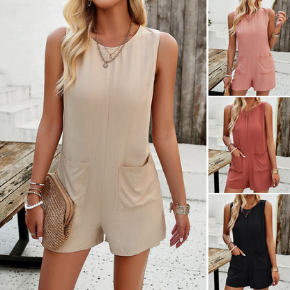 Casual solid color sleeveless top with pockets and short jumpsuit pants