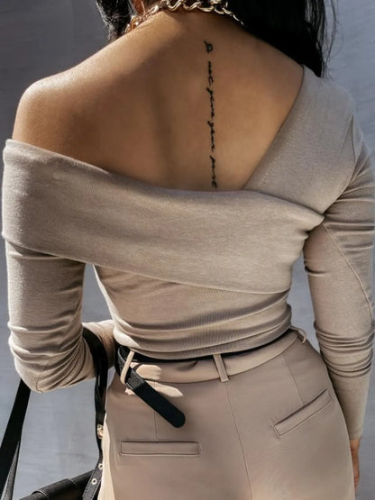 New solid color fashionable and sexy off shoulder long sleeved T-shirt