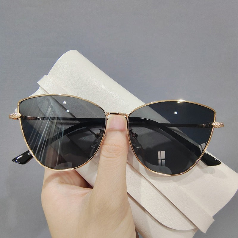 Small Frame Cat Eye Sunglasses for Women